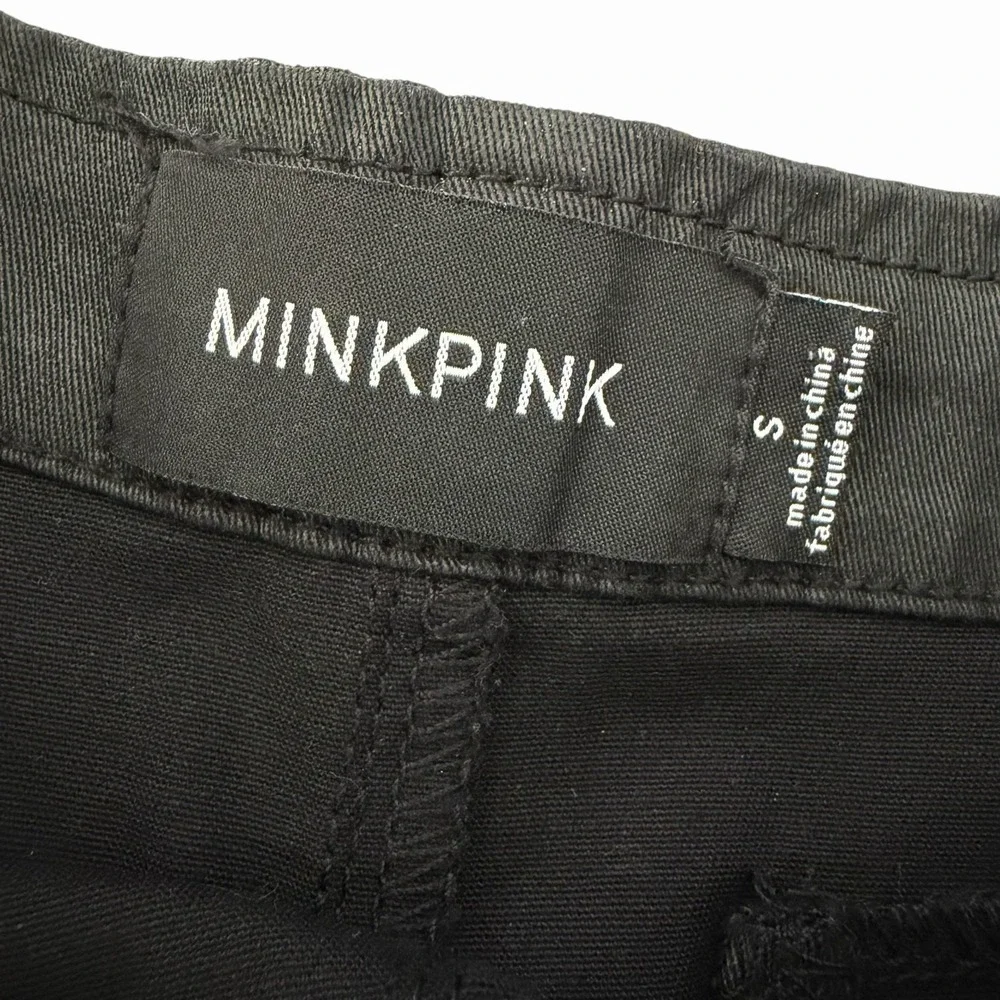 MINKPINK Black Wax Coated Shorts SMALL Scalloped Hem Zippers Goth Edgy